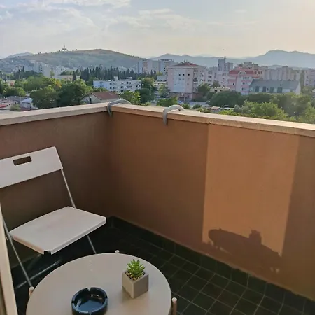Smart Kramar Apartment